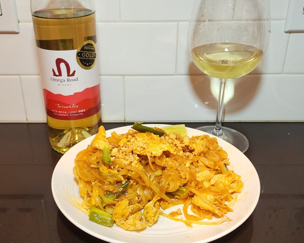 Please The Palate Wine of the Week: Omega Road Wines 2023 Torrontés, Silvaspoons Vineyard, Alta Mesa, Lodi