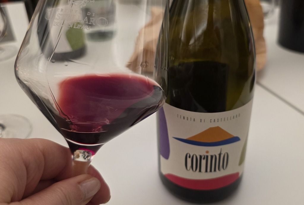 Tenuto di Castellaro Lipari 2021 Corinto Nero, IGT Terre Siciliane Rosso