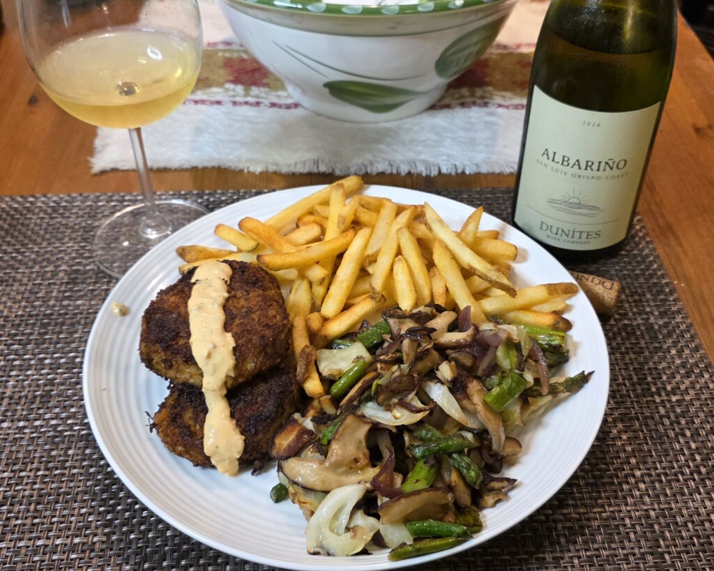 Please The Palate Wine of the Week: Dunites Wine Co 2024 Albariño, San Luis Obispo Coast