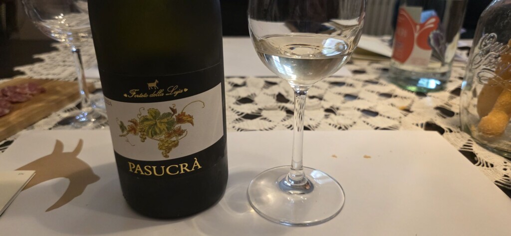 Forteto della Luja Pasucrà 2024 Piemonte Moscato Secco DOC Please The Palate Wine of the Week: Forteto della Luja Pasucrà 2024 Piemonte Moscato Secco DOC