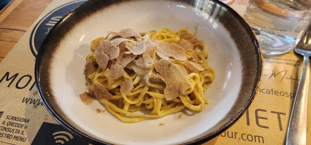 White Truffles and Tagliatelle Beneath the Forest Floor: White Truffle Hunting in Piemonte and Umbria