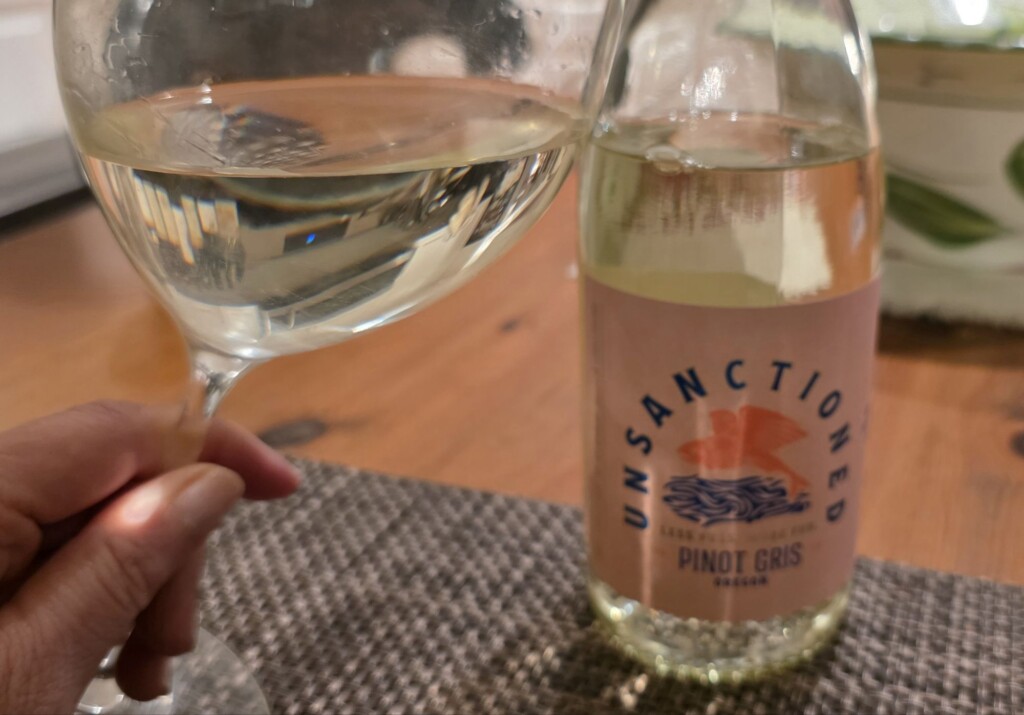 Please The Palate Wine of the Week: Unsanctioned 2024 Pinot Gris, Oregon